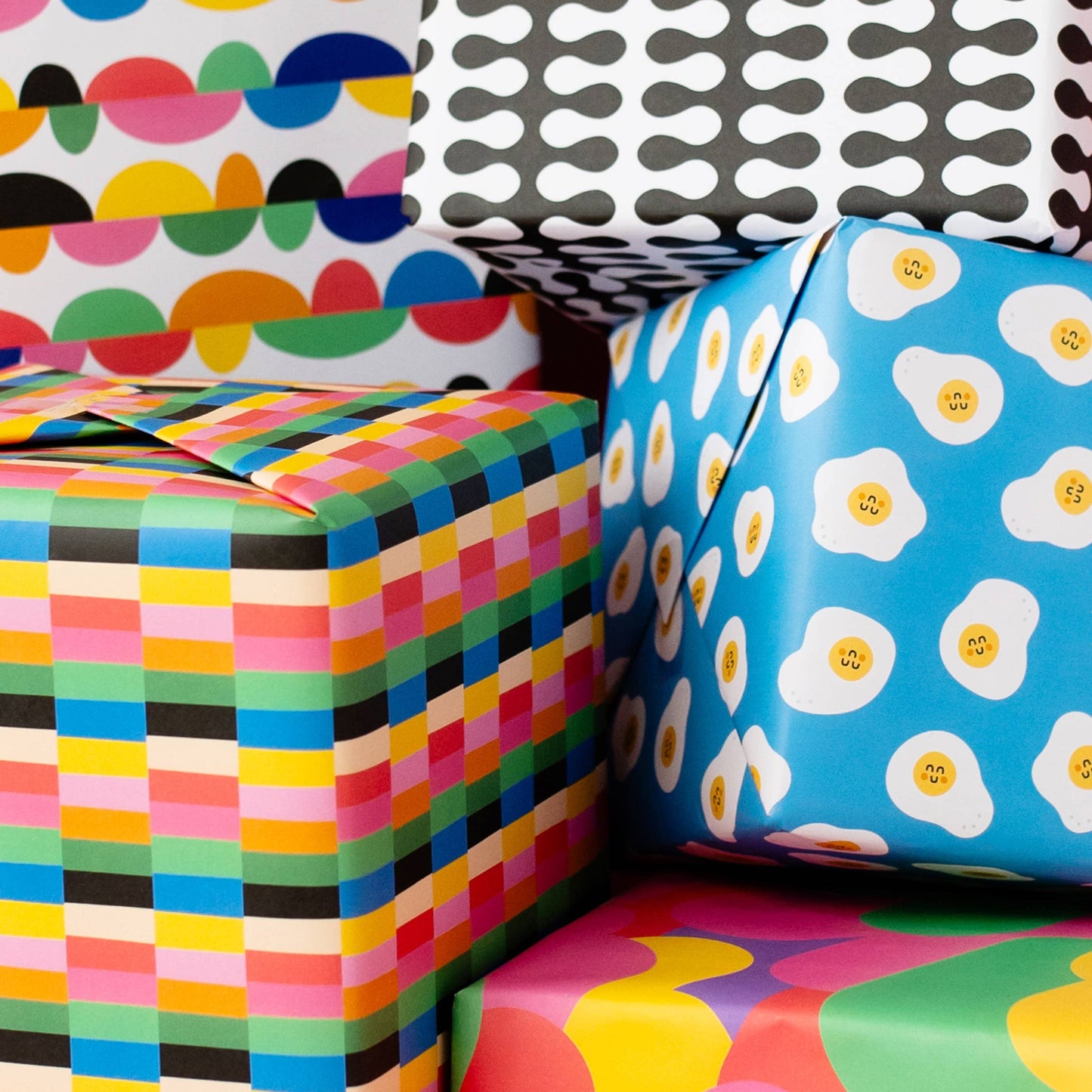 Full English Pattern Gift Wrap