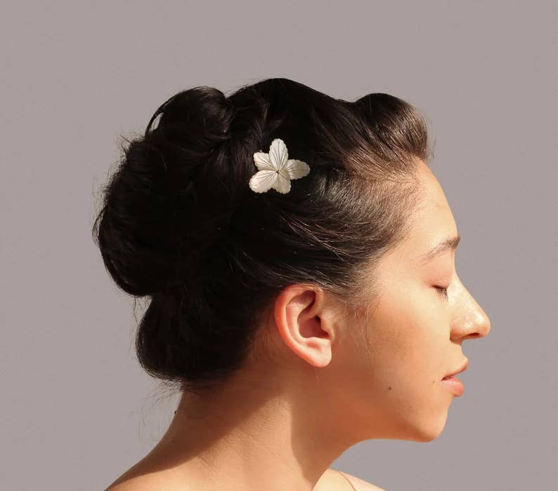Mother Or Pearl Flower Comb