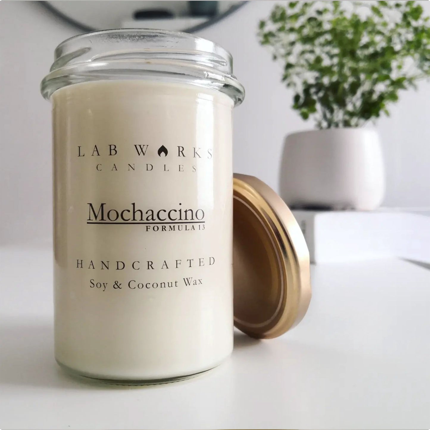 Handcrafted Soy Mochaccino Candle