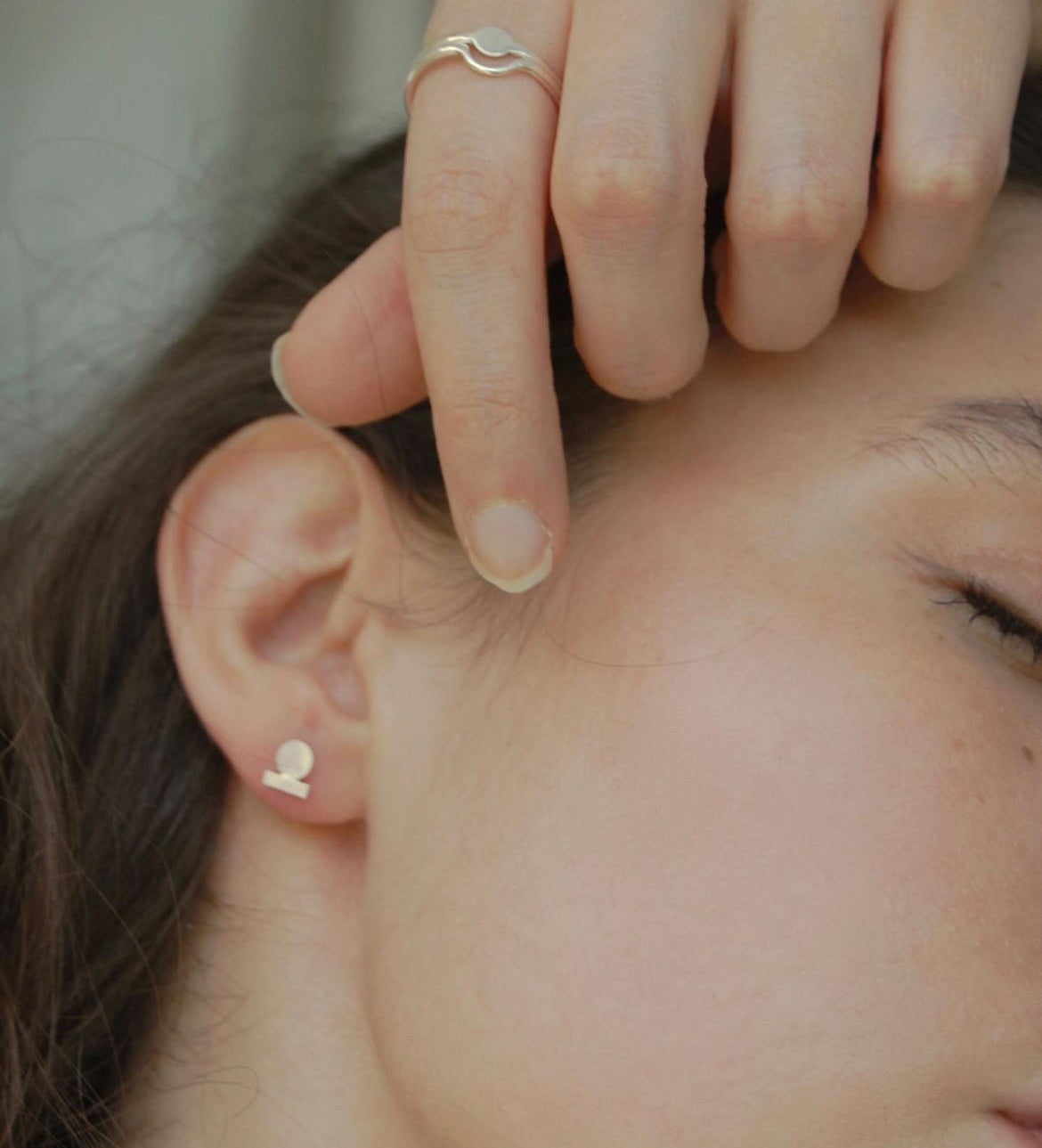 Small Silver Intersecting Geo Studs